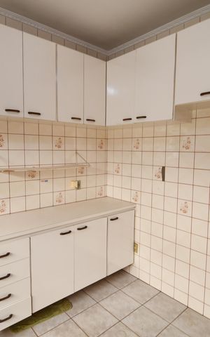 Casa à venda com 280m², 3 quartos e 2 vagasCozinha