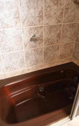 Casa à venda com 280m², 3 quartos e 2 vagasBanheiro da Suíte 1