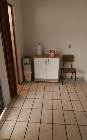 Casa à venda com 280m², 3 quartos e 2 vagasQuarto de Serviço