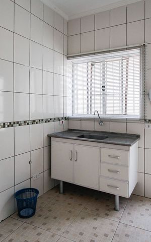 Casa para alugar com 40m², 1 quarto e sem vaga Casa para alugar com 40m², 1 quarto e sem vagaSala/Cozinha