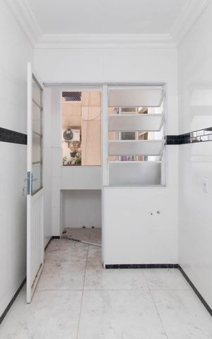 Apartamento à venda com 49m², 1 quarto e sem vagaCozinha e Área de Serviço