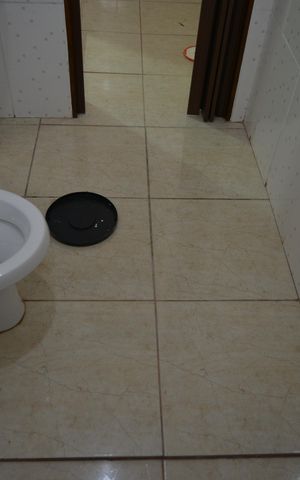 Casa à venda com 294m², 2 quartos e 6 vagasBanheiro Social
