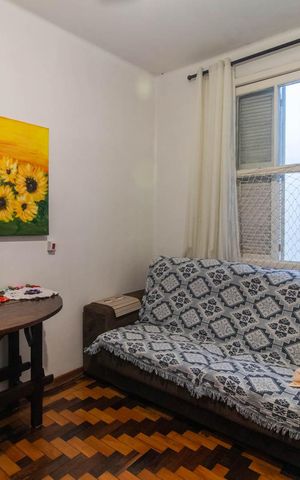 Apartamento à venda com 70m², 2 quartos e sem vagaSala