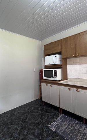 Casa à venda com 400m², 1 quarto e 1 vaga Casa à venda com 400m², 1 quarto e 1 vagaCozinha