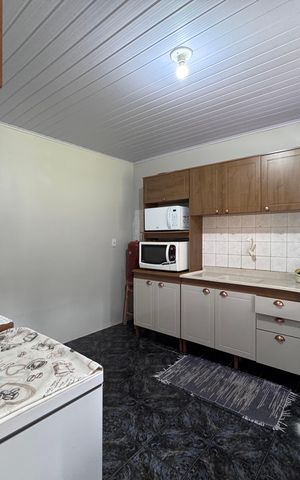 Casa à venda com 400m², 1 quarto e 1 vaga Casa à venda com 400m², 1 quarto e 1 vagaCozinha