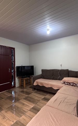 Casa à venda com 400m², 1 quarto e 1 vaga Casa à venda com 400m², 1 quarto e 1 vagaSala