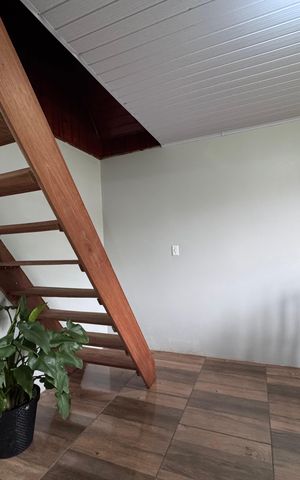 Casa à venda com 400m², 1 quarto e 1 vaga Casa à venda com 400m², 1 quarto e 1 vagaSala