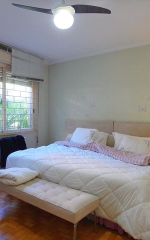 Apartamento à venda com 230m², 4 quartos e 2 vagasSuíte