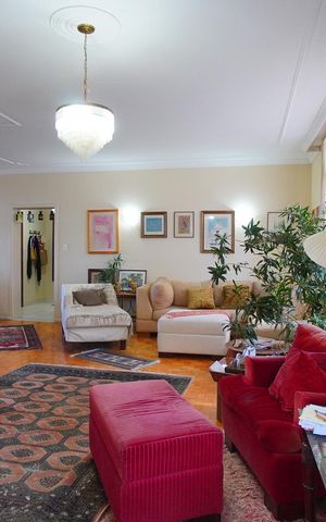 Apartamento à venda com 230m², 4 quartos e 2 vagasSala