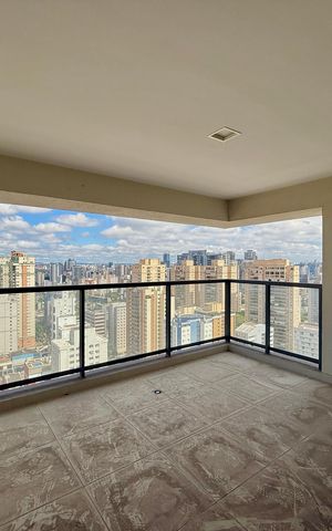 Apartamento à venda com 77m², 2 quartos e 1 vaga Apartamento à venda com 77m², 2 quartos e 1 vagaVaranda