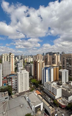 Apartamento à venda com 77m², 2 quartos e 1 vaga Apartamento à venda com 77m², 2 quartos e 1 vagaVista