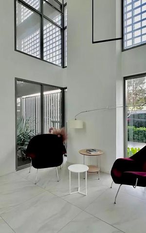 Apartamento à venda com 77m², 2 quartos e 1 vaga Apartamento à venda com 77m², 2 quartos e 1 vagaHall Social