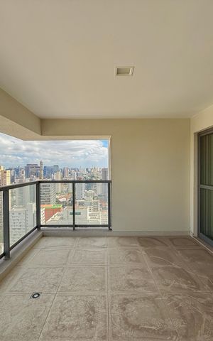 Apartamento à venda com 77m², 2 quartos e 1 vaga Apartamento à venda com 77m², 2 quartos e 1 vagaVaranda