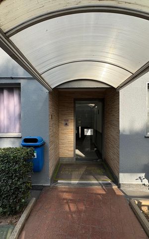 Apartamento à venda com 50m², 2 quartos e 1 vaga Apartamento à venda com 50m², 2 quartos e 1 vagaFachada