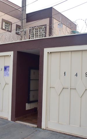 Apartamento para alugar com 78m², 2 quartos e 1 vagaFachada