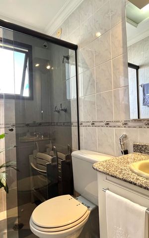 Apartamento à venda com 72m², 3 quartos e 2 vagas Apartamento à venda com 72m², 3 quartos e 2 vagasBanheiro