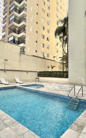 Apartamento à venda com 72m², 3 quartos e 2 vagas Apartamento à venda com 72m², 3 quartos e 2 vagasÁrea comum - Piscina
