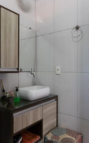 Casa à venda com 239m², 3 quartos e 2 vagas Casa à venda com 239m², 3 quartos e 2 vagasBanheiro da Suíte