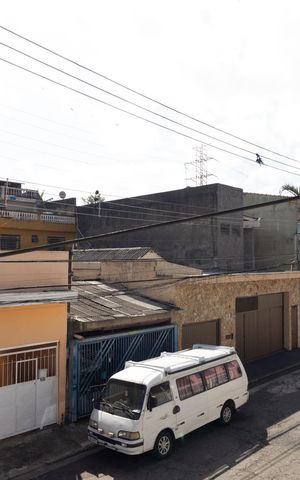 Casa à venda com 239m², 3 quartos e 2 vagas Casa à venda com 239m², 3 quartos e 2 vagasVista da Varanda da Suíte