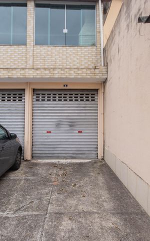 Apartamento à venda com 92m², 3 quartos e 1 vaga Apartamento à venda com 92m², 3 quartos e 1 vagaGaragem