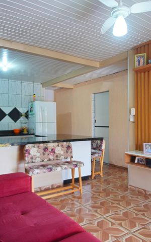 Casa à venda com 200m², 4 quartos e 1 vagaSala