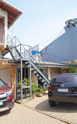 Casa à venda com 200m², 4 quartos e 1 vagaQuintal