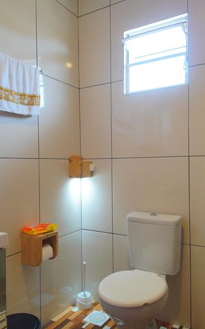 Casa à venda com 200m², 4 quartos e 1 vagaBanheiro 2