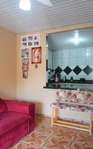 Casa à venda com 200m², 4 quartos e 1 vagaSala