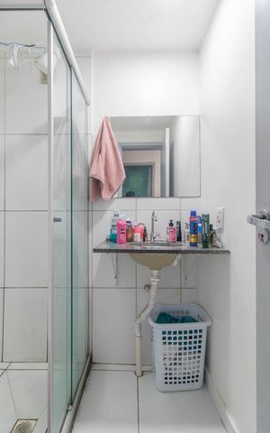 Apartamento à venda com 47m², 2 quartos e 1 vagaBanheiro Social