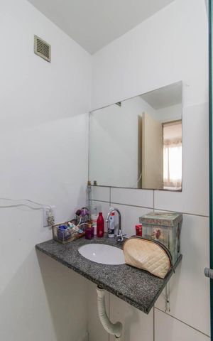 Apartamento à venda com 47m², 2 quartos e 1 vagaBanheiro do Quarto 1