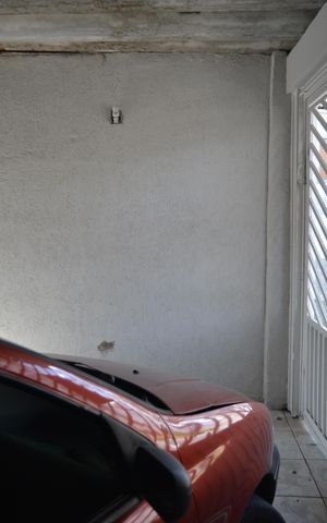 Casa à venda com 100m², 2 quartos e 1 vagaGaragem