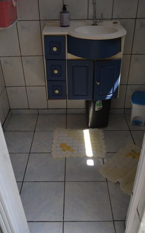 Casa à venda com 100m², 2 quartos e 1 vagaBanheiro de Serviço