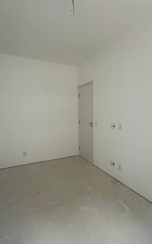 Apartamento à venda com 70m², 3 quartos e 2 vagas Apartamento à venda com 70m², 3 quartos e 2 vagasQuarto 1