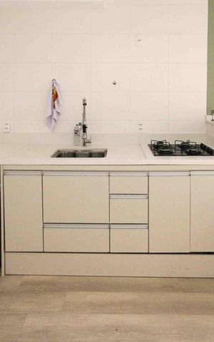 Apartamento à venda com 36m², 2 quartos e sem vaga Apartamento à venda com 36m², 2 quartos e sem vagaCozinha e Área de Serviço