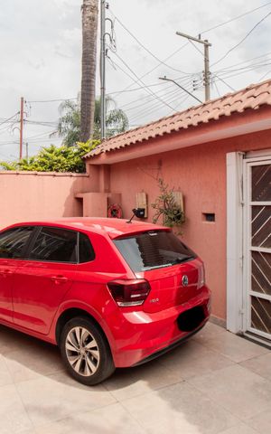 Casa à venda com 115m², 4 quartos e 3 vagas Casa à venda com 115m², 4 quartos e 3 vagasGaragem
