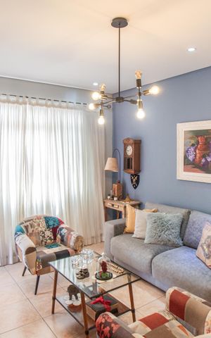 Casa à venda com 115m², 4 quartos e 3 vagas Casa à venda com 115m², 4 quartos e 3 vagasSala