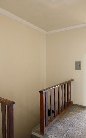 Casa à venda com 289m², 3 quartos e 3 vagas Casa à venda com 289m², 3 quartos e 3 vagasCorredor