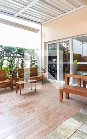 Apartamento à venda com 72m², 3 quartos e 1 vaga Apartamento à venda com 72m², 3 quartos e 1 vagaÁrea comum