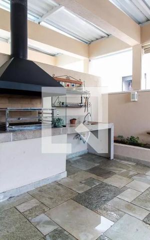 Apartamento à venda com 72m², 3 quartos e 1 vaga Apartamento à venda com 72m², 3 quartos e 1 vagaÁrea comum - Churrasqueira