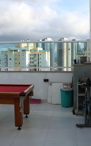 Apartamento para alugar com 178m², 3 quartos e 2 vagasVaranda