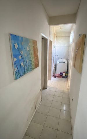 Casa à venda com 85m², 2 quartos e 1 vaga Casa à venda com 85m², 2 quartos e 1 vagaCorredor