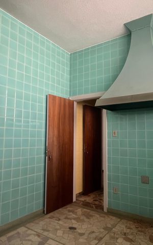 Casa para alugar com 213m², 2 quartos e 4 vagas Casa para alugar com 213m², 2 quartos e 4 vagasCozinha