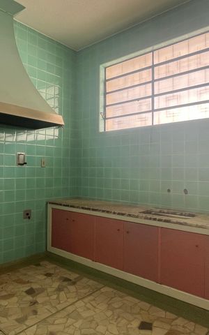 Casa para alugar com 213m², 2 quartos e 4 vagas Casa para alugar com 213m², 2 quartos e 4 vagasCozinha