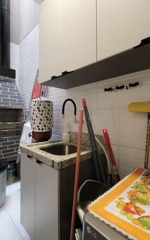 Casa de condomínio à venda com 91m², 2 quartos e 1 vagaÁrea de Serviço