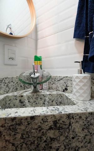 Casa de condomínio à venda com 91m², 2 quartos e 1 vagaLavabo