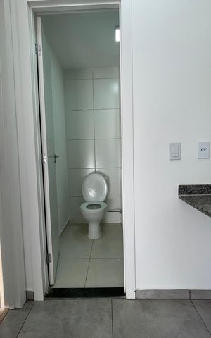 Apartamento à venda com 38m², 2 quartos e sem vaga Apartamento à venda com 38m², 2 quartos e sem vagaBanheiro