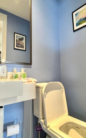 Apartamento à venda com 95m², 2 quartos e 2 vagas Apartamento à venda com 95m², 2 quartos e 2 vagasLavabo
