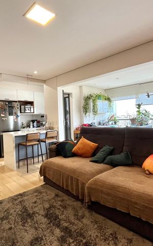 Apartamento à venda com 95m², 2 quartos e 2 vagas Apartamento à venda com 95m², 2 quartos e 2 vagasSala