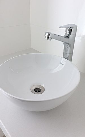 Apartamento à venda com 92m², 2 quartos e 2 vagasBanheiro da Suíte 1