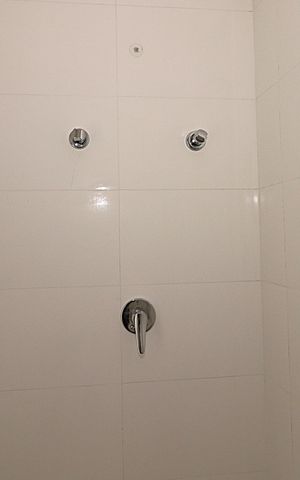 Apartamento à venda com 82m², 2 quartos e 1 vagaBanheiro da Suíte 1